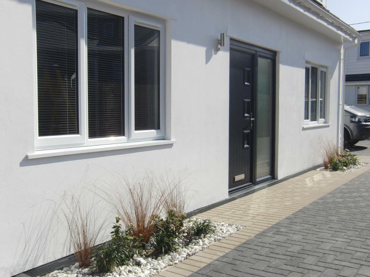 Camana Villa St. Ives Exterior photo